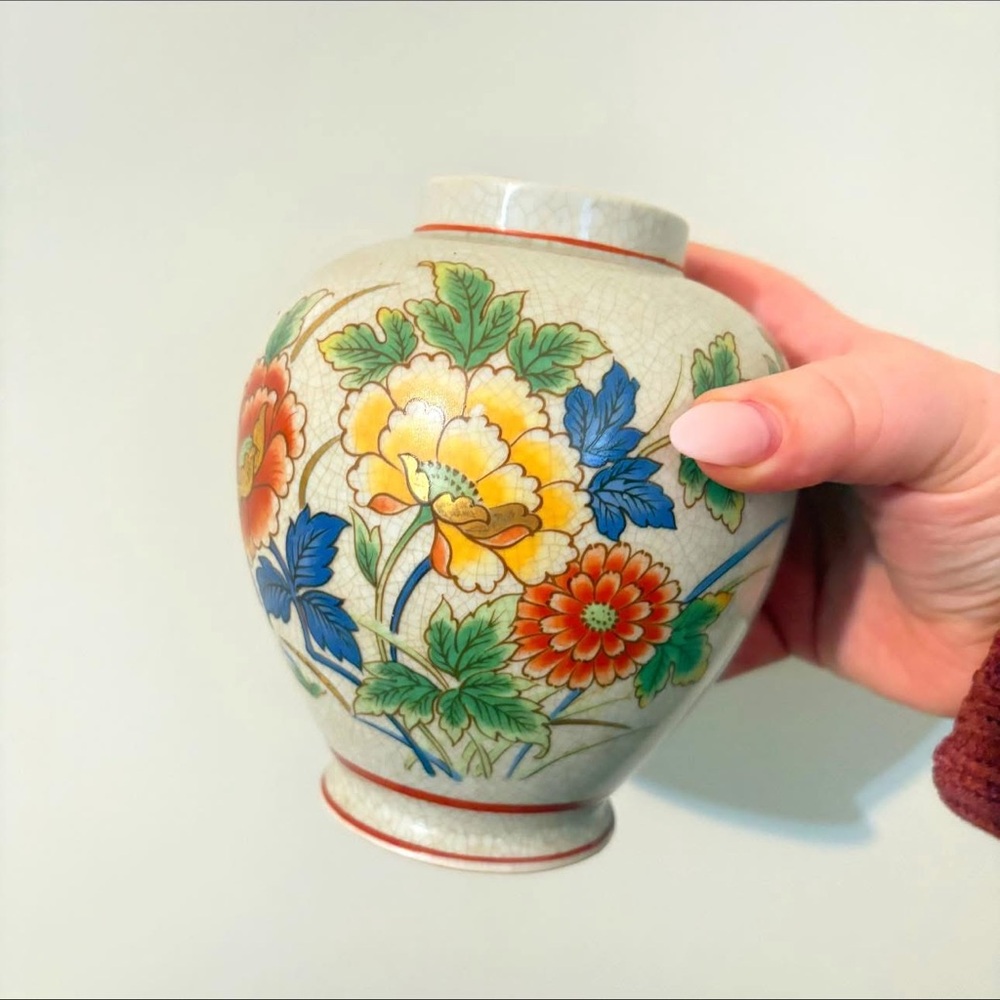 Floral Ceramic Vase with Multicolor Design